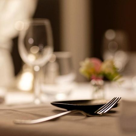 Le Grand Cerf Hotel Nonancourt Екстериор снимка