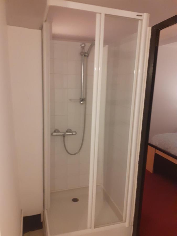 Le Grand Cerf Hotel Nonancourt Екстериор снимка